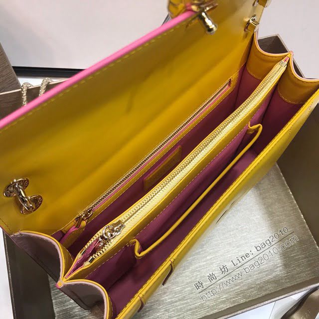 Bvlgari女包 寶格麗最新馬卡龍春夏限定色系雙層蛇頭包 B35362 寶格麗女士鏈條肩背包  fyd1500